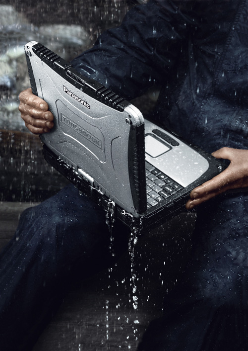 NOTEBOOTICA - Toughbook FZ55-MK1 HD - Getac, Durabook, Toughbook. Portables incassables, étanches, très solides, résistants aux chocs, eau et poussière